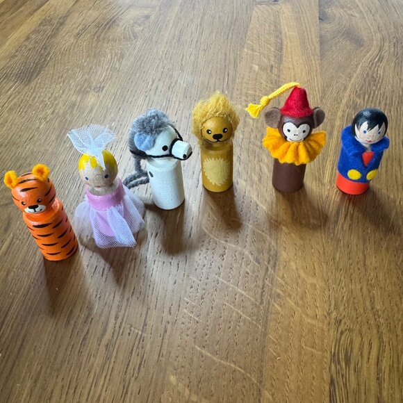 KATHE KRUSE Circus Birthday Ring Set 12 Animal Toys Original Box Cherry Wood - Picture 3 of 13